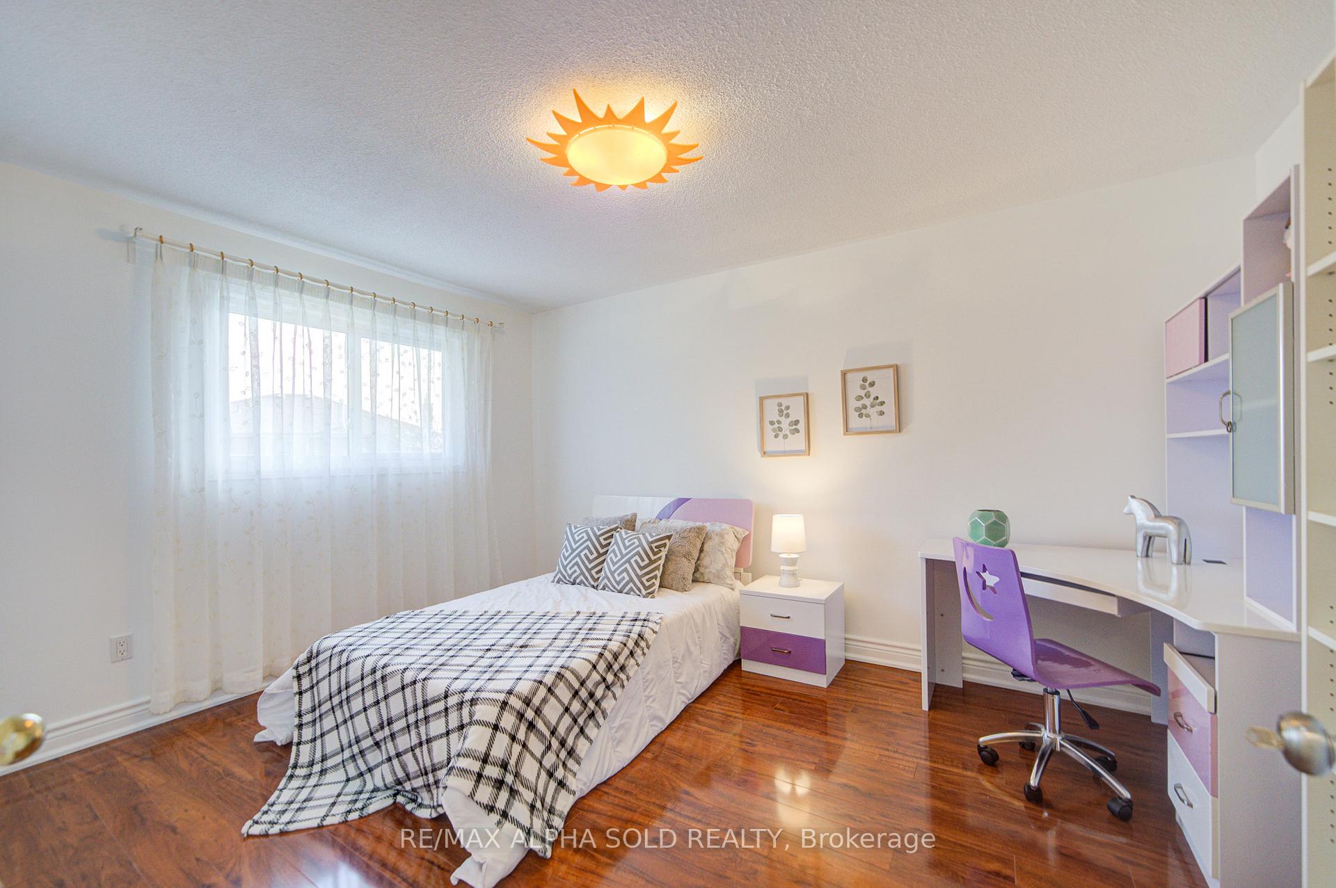Photo 36 of 474 Raymerville Drive, Markham, Raymerville — HOMEH