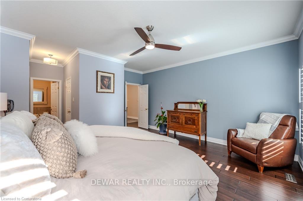 Photo 14 of 179 Doon Mills Drive, Kitchener — HOMEH