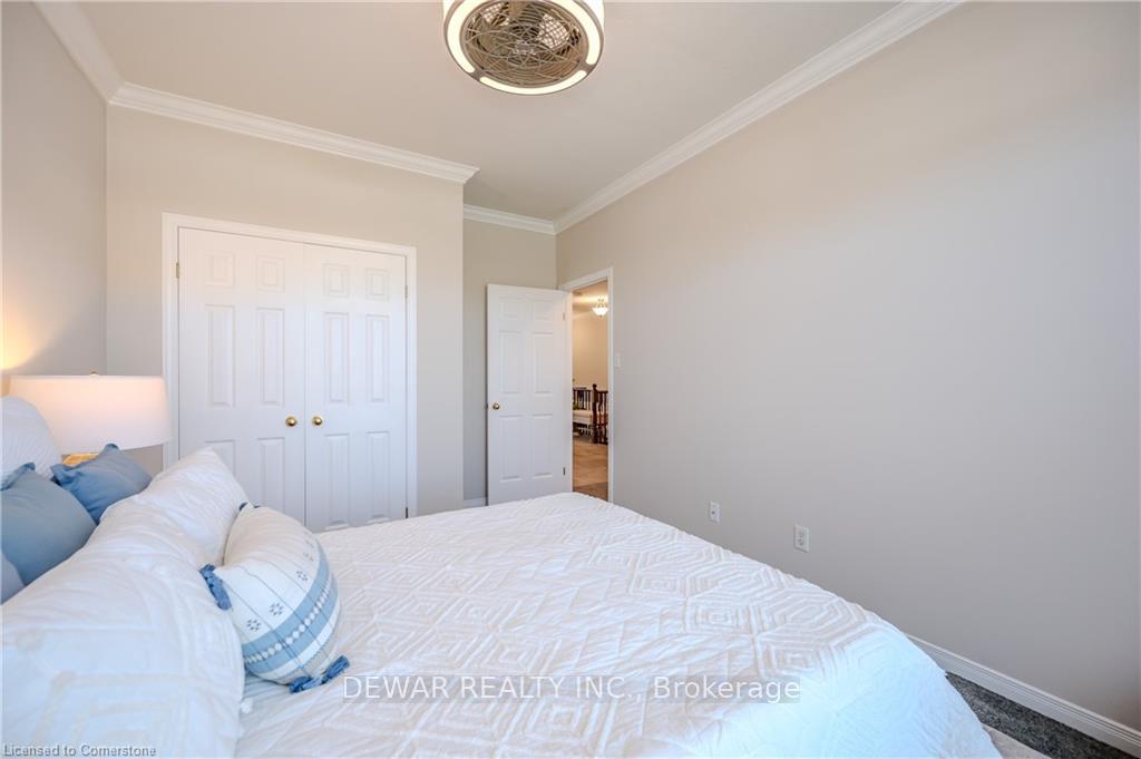 Photo 17 of 179 Doon Mills Drive, Kitchener — HOMEH