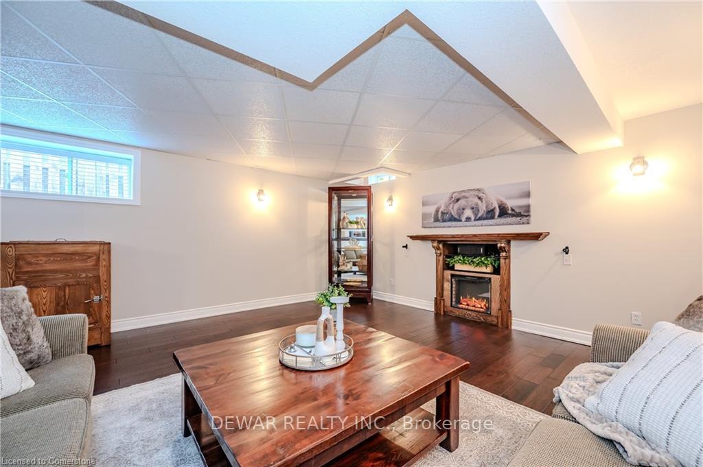 Photo 20 of 179 Doon Mills Drive, Kitchener — HOMEH