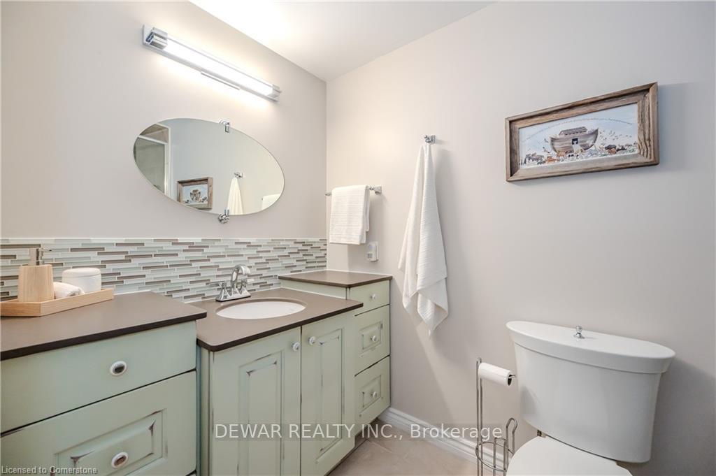 Photo 25 of 179 Doon Mills Drive, Kitchener — HOMEH