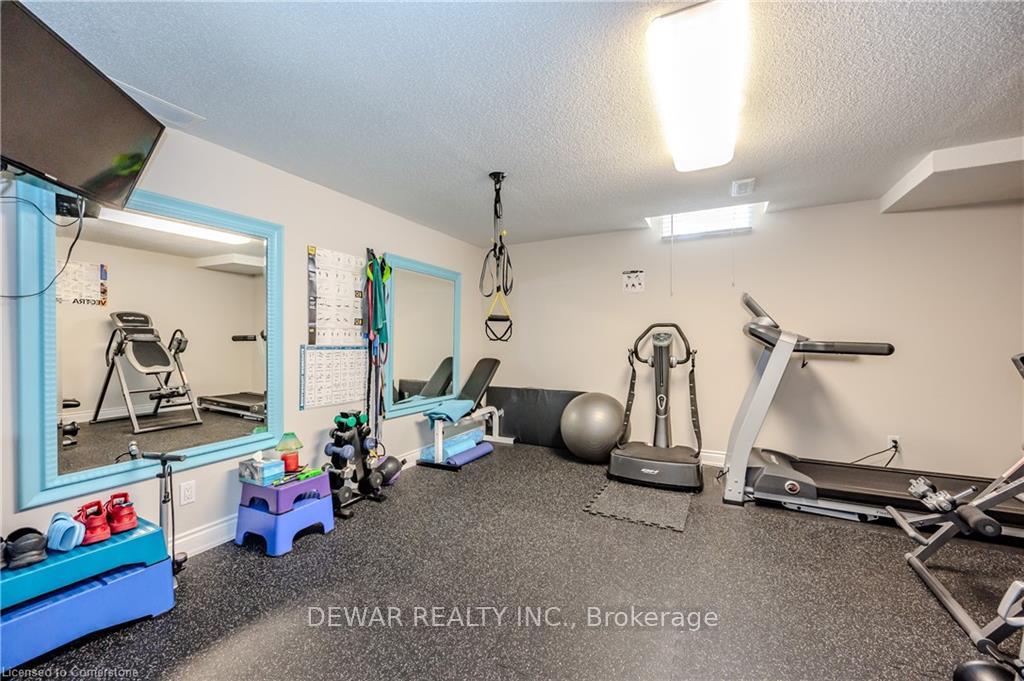 Photo 27 of 179 Doon Mills Drive, Kitchener — HOMEH