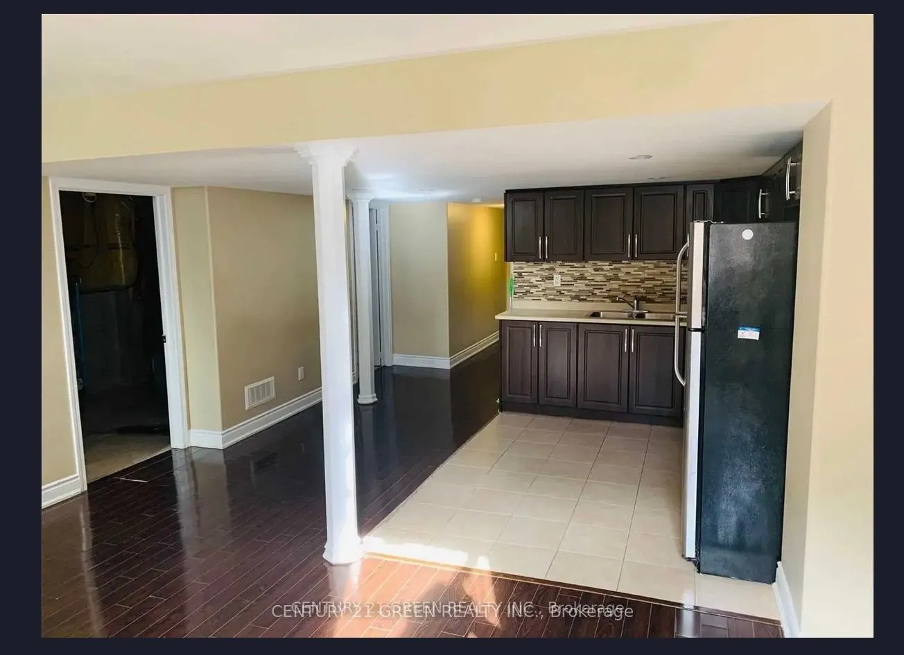 Photo 4 of Unit (Bsmt), 428 Scott Boulevard, Milton, Scott — HOMEH