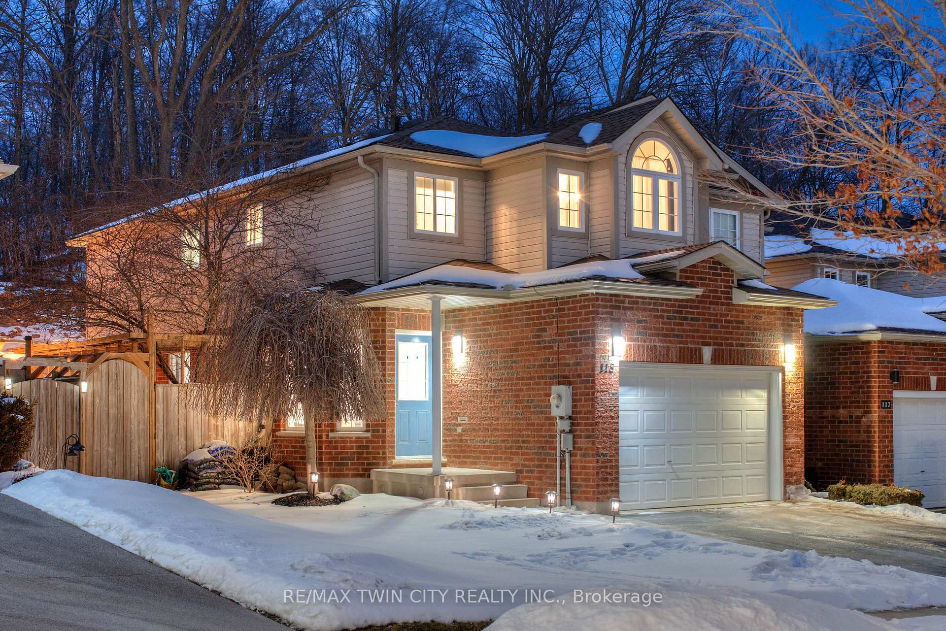 Photo 40 of 115 Upper Mercer Street, Kitchener, Grand River South — HOMEH