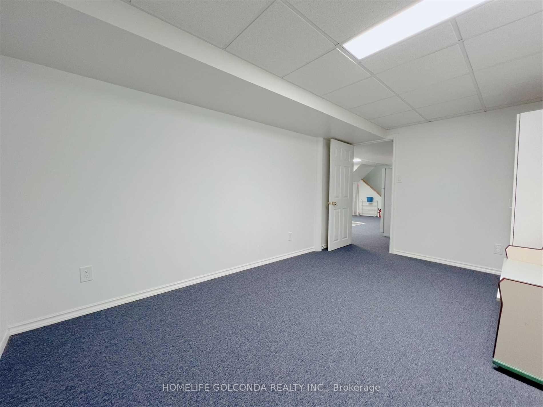 Photo 7 of 127 Clarion Crescent, Markham, Middlefield — HOMEH