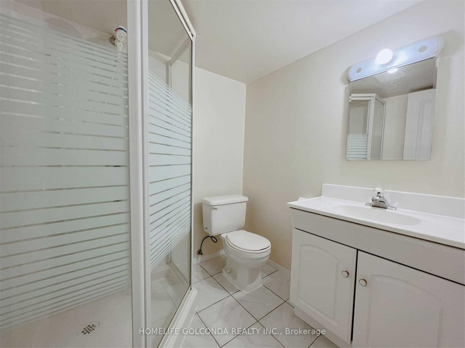 Photo 8 of 127 Clarion Crescent, Markham, Middlefield — HOMEH