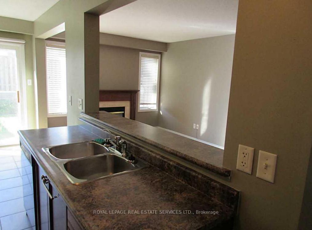 Photo 7 of 598 Southridge Drive, Hamilton, Mountview — HOMEH