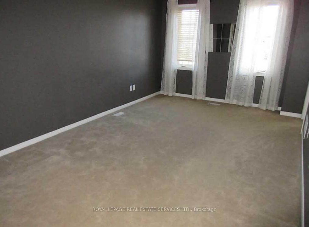 Photo 13 of 598 Southridge Drive, Hamilton, Mountview — HOMEH