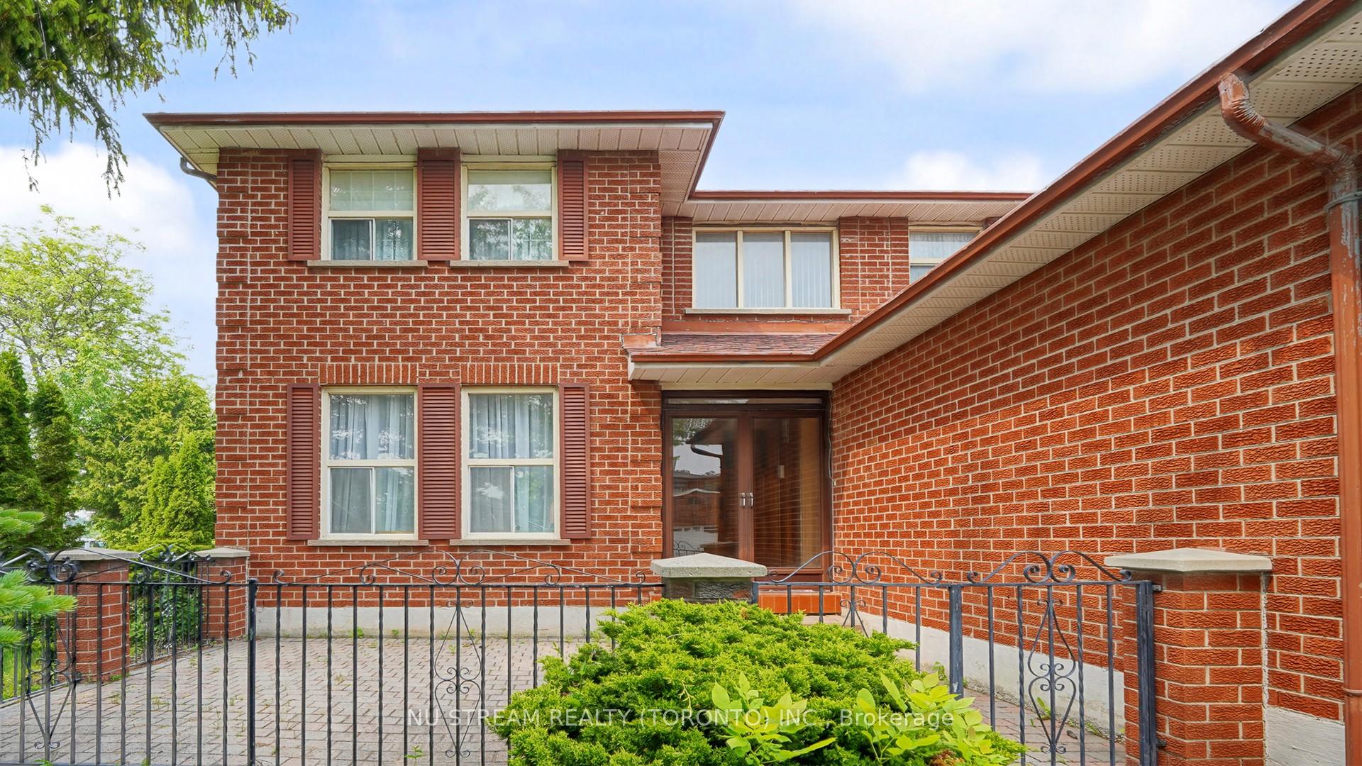 Photo 2 of 2 Winston Road, Markham, Milliken Mills East — HOMEH