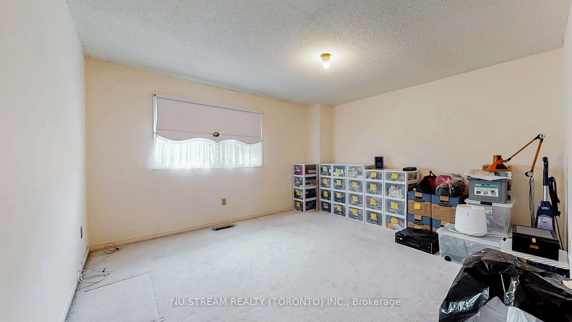 Photo 31 of 2 Winston Road, Markham, Milliken Mills East — HOMEH