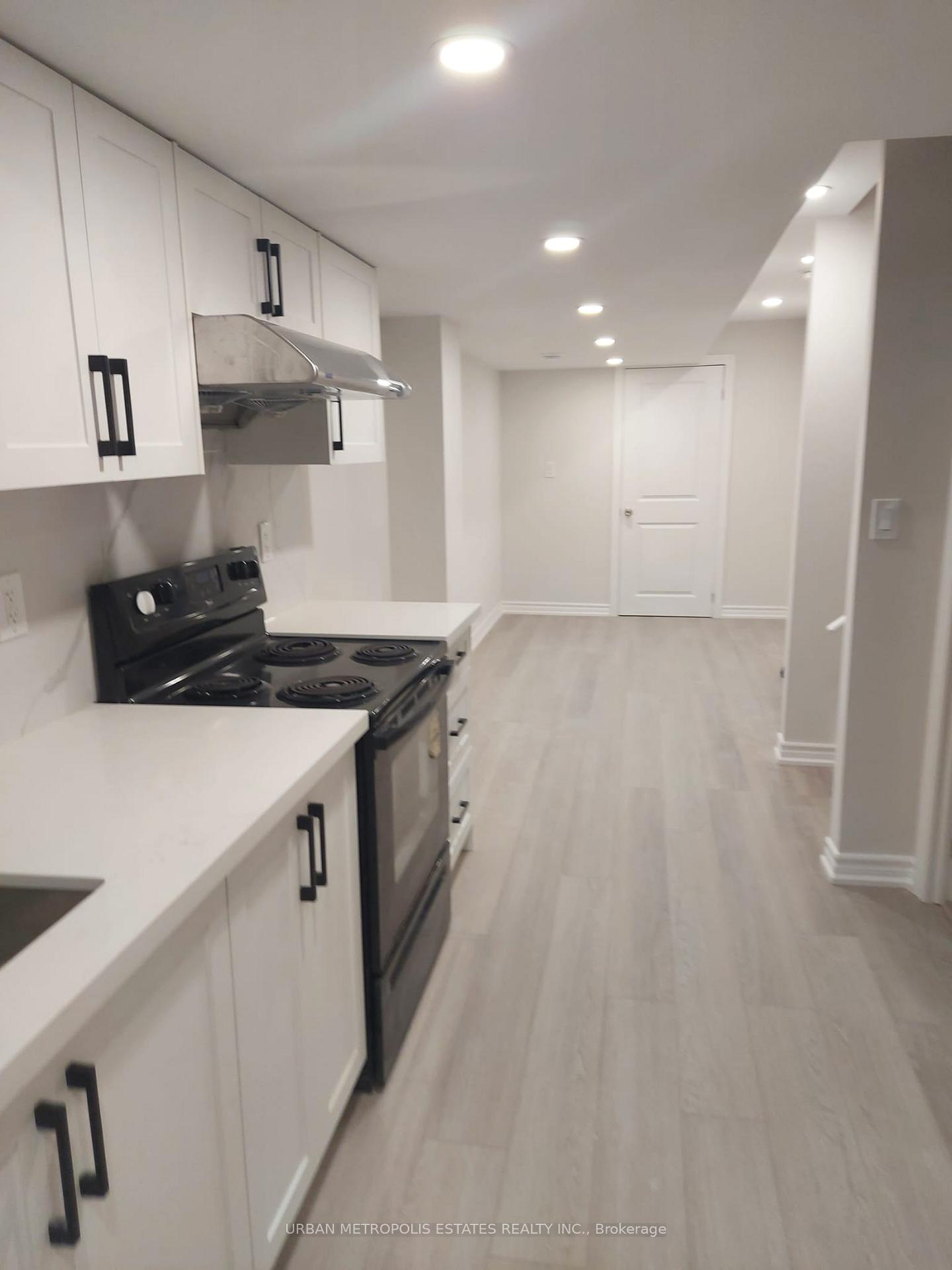 Photo 10 of Unit Basement, 56 Liam Lane, Markham, Cedarwood — HOMEH