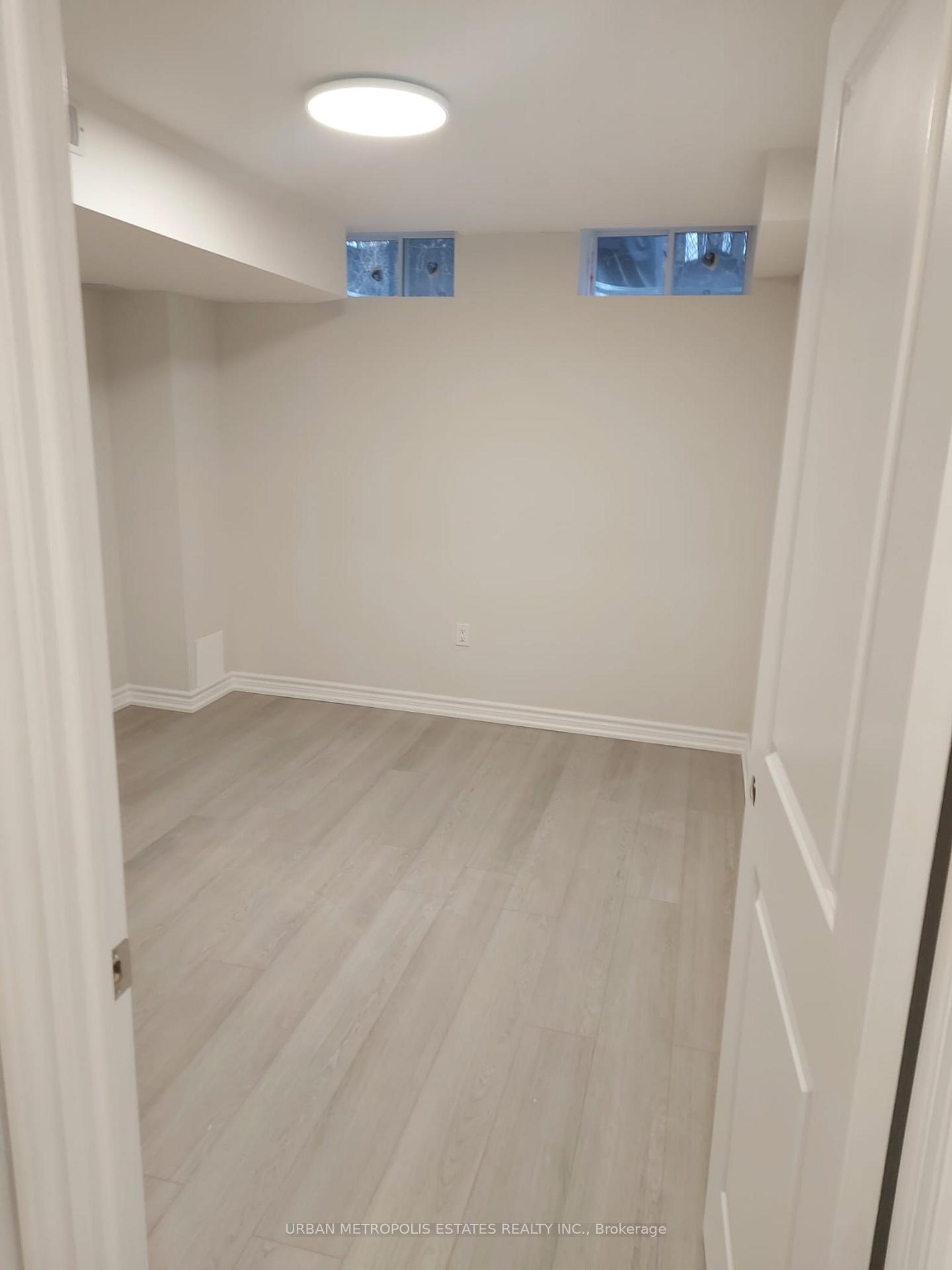 Photo 17 of Unit Basement, 56 Liam Lane, Markham, Cedarwood — HOMEH