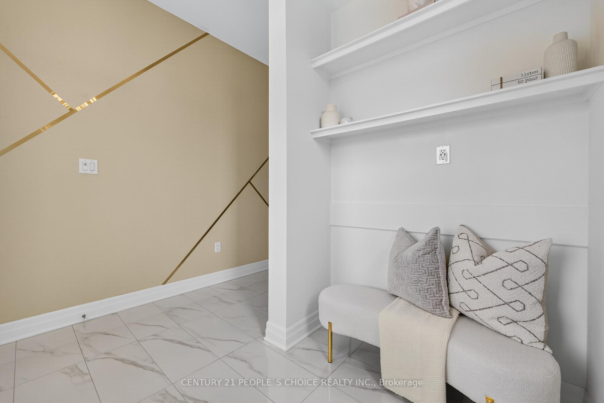 Photo 5 of 1297 Manitou Way, Milton, Bowes — HOMEH