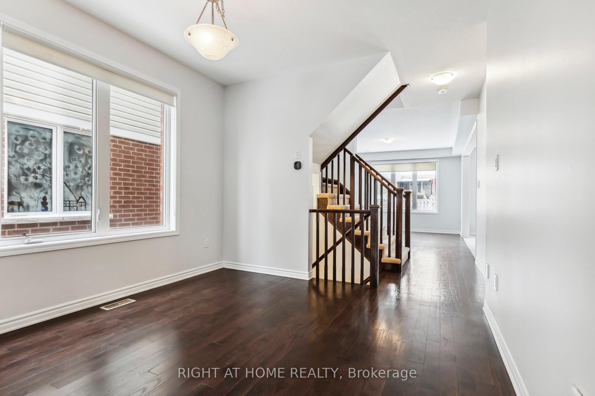Photo 7 of 47 Watermill Street, Kitchener — HOMEH