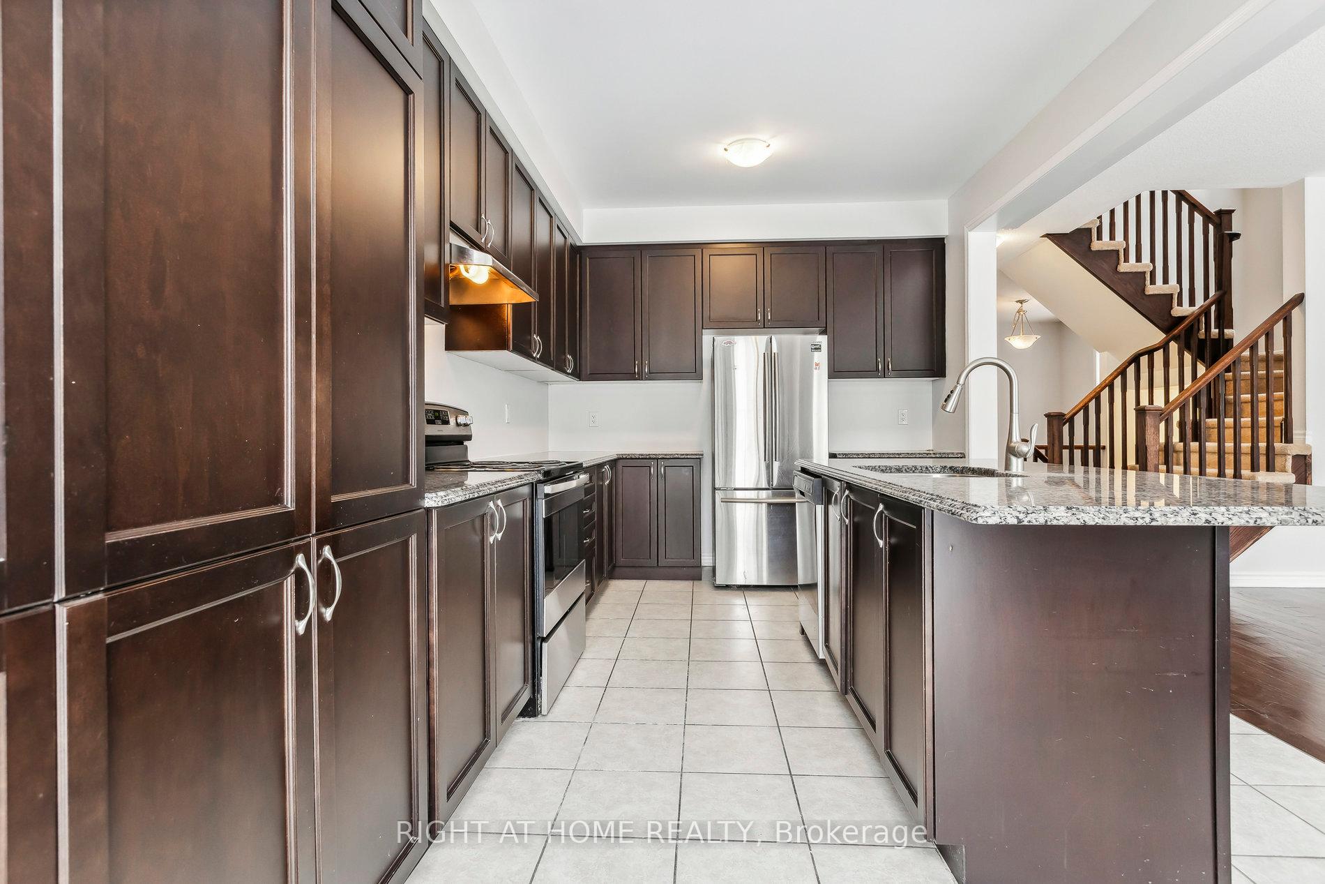 Photo 14 of 47 Watermill Street, Kitchener — HOMEH