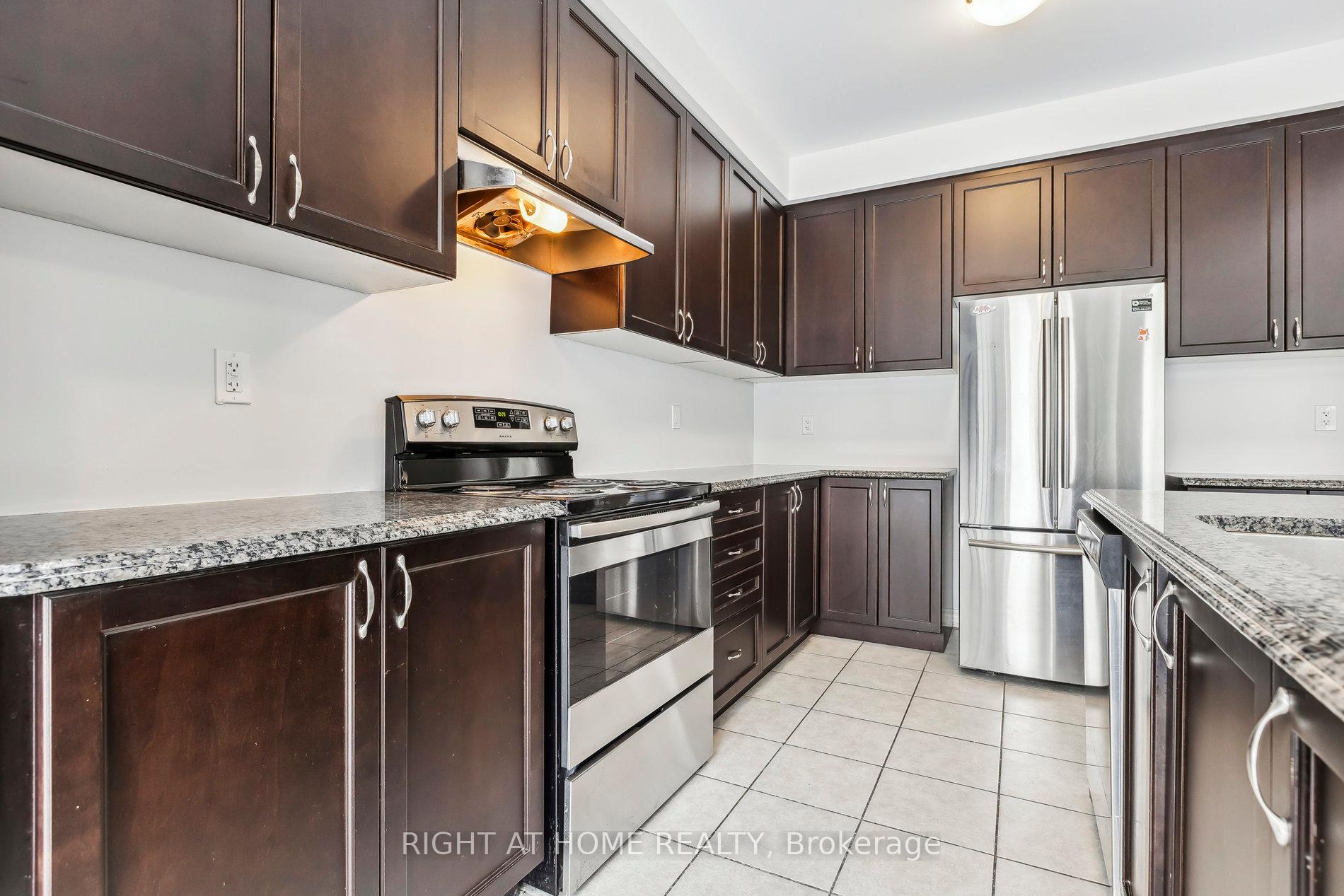 Photo 15 of 47 Watermill Street, Kitchener — HOMEH
