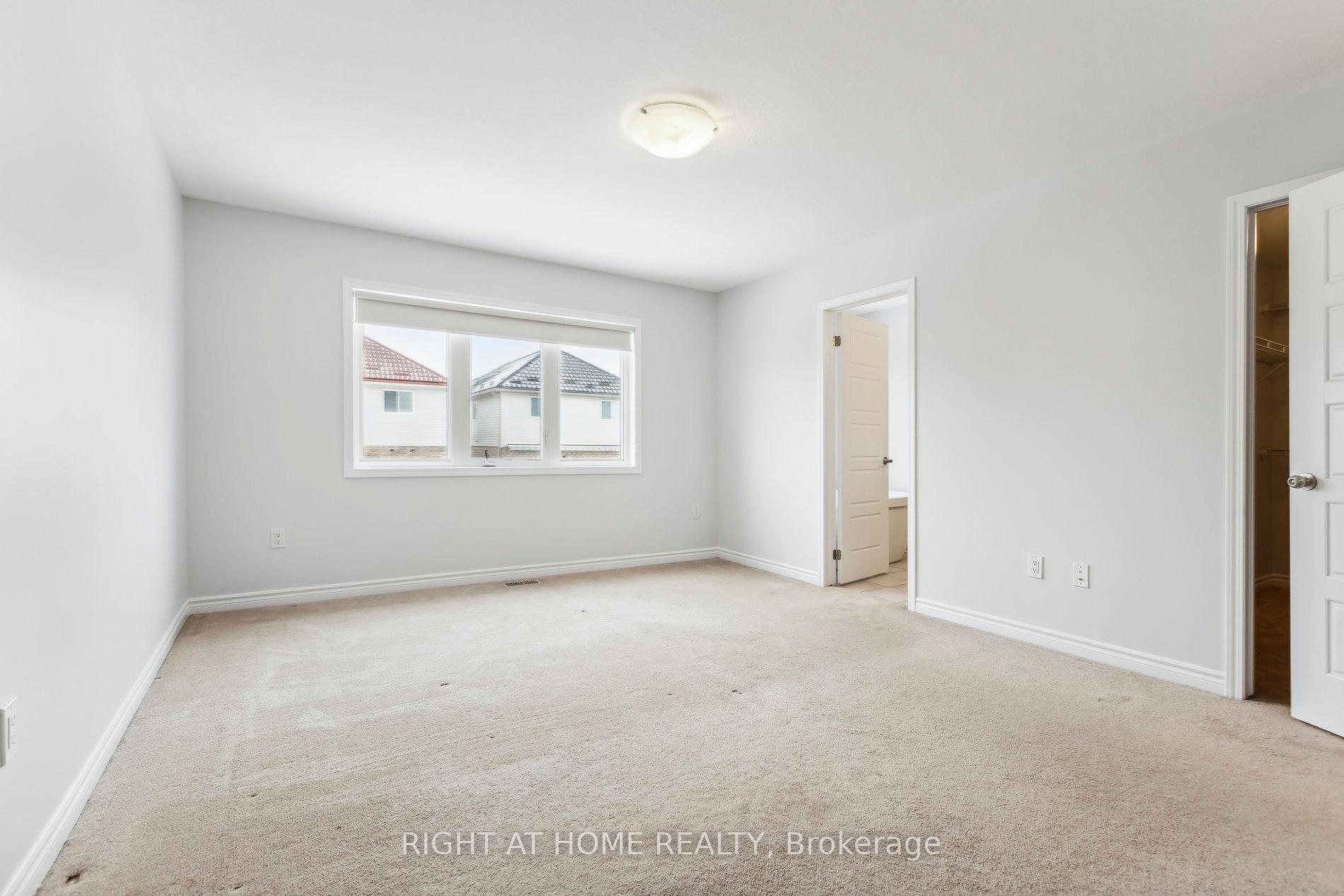 Photo 22 of 47 Watermill Street, Kitchener — HOMEH