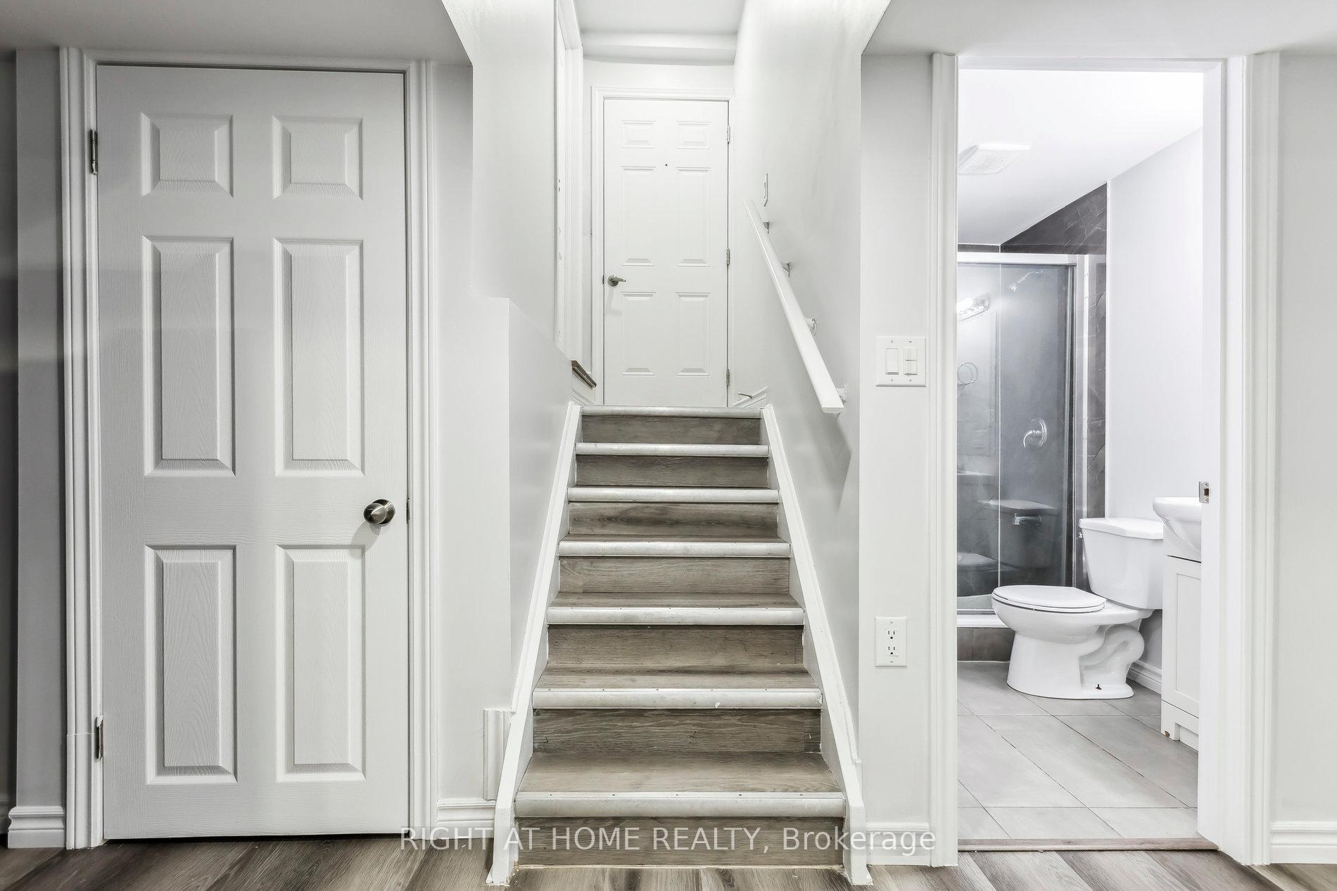 Photo 31 of 47 Watermill Street, Kitchener — HOMEH
