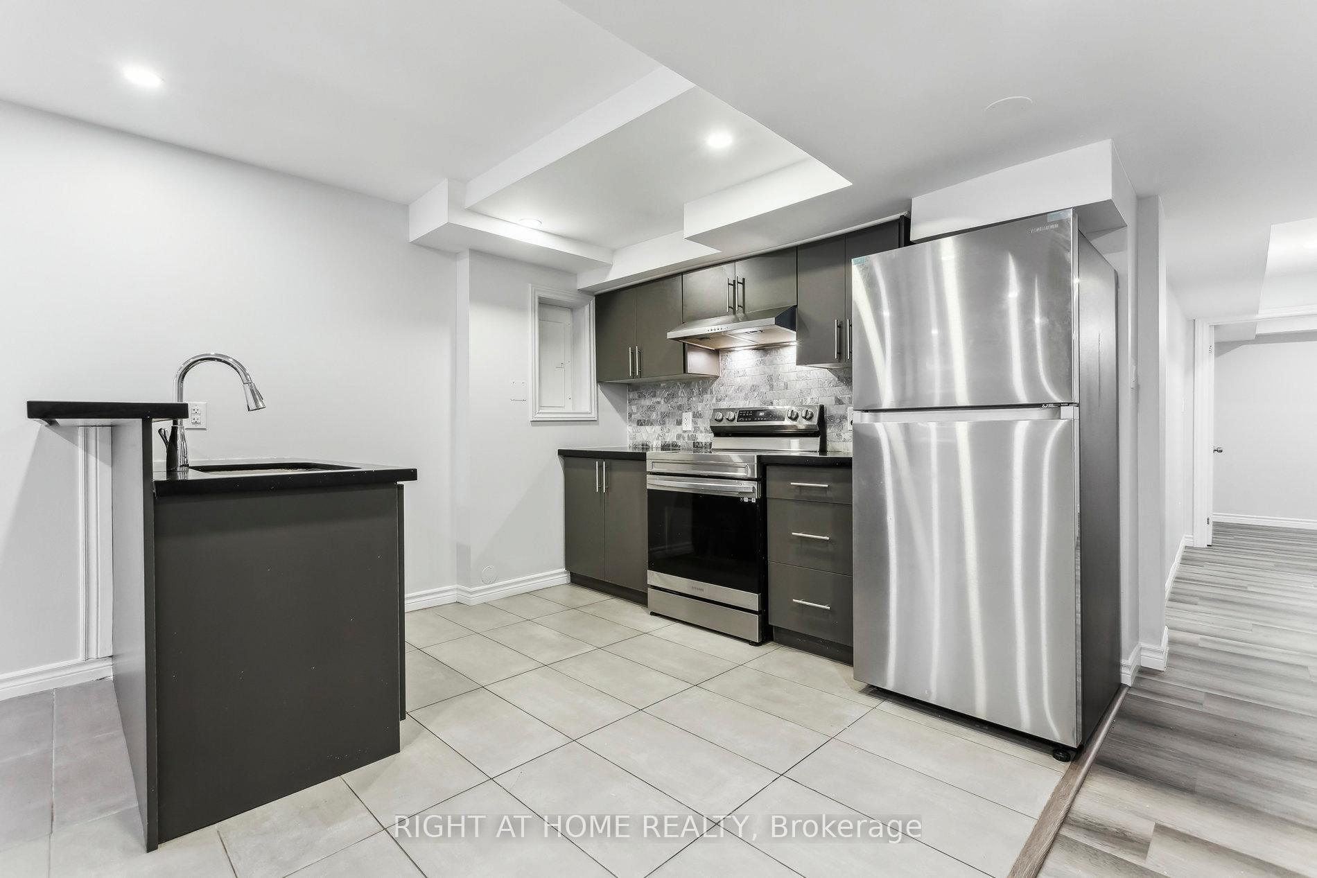 Photo 33 of 47 Watermill Street, Kitchener — HOMEH