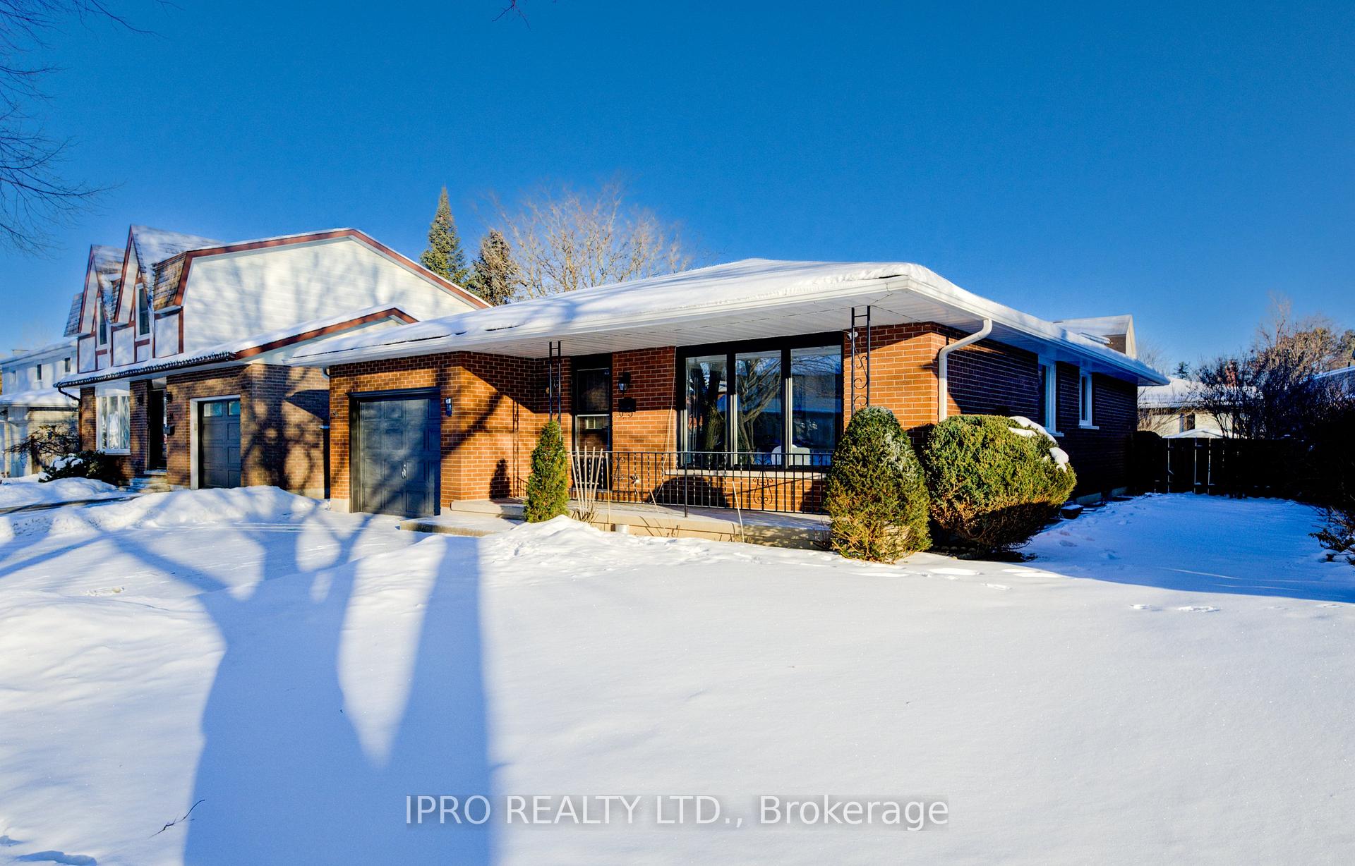 Photo 3 of 18 Martinglen Crescent, Kitchener — HOMEH