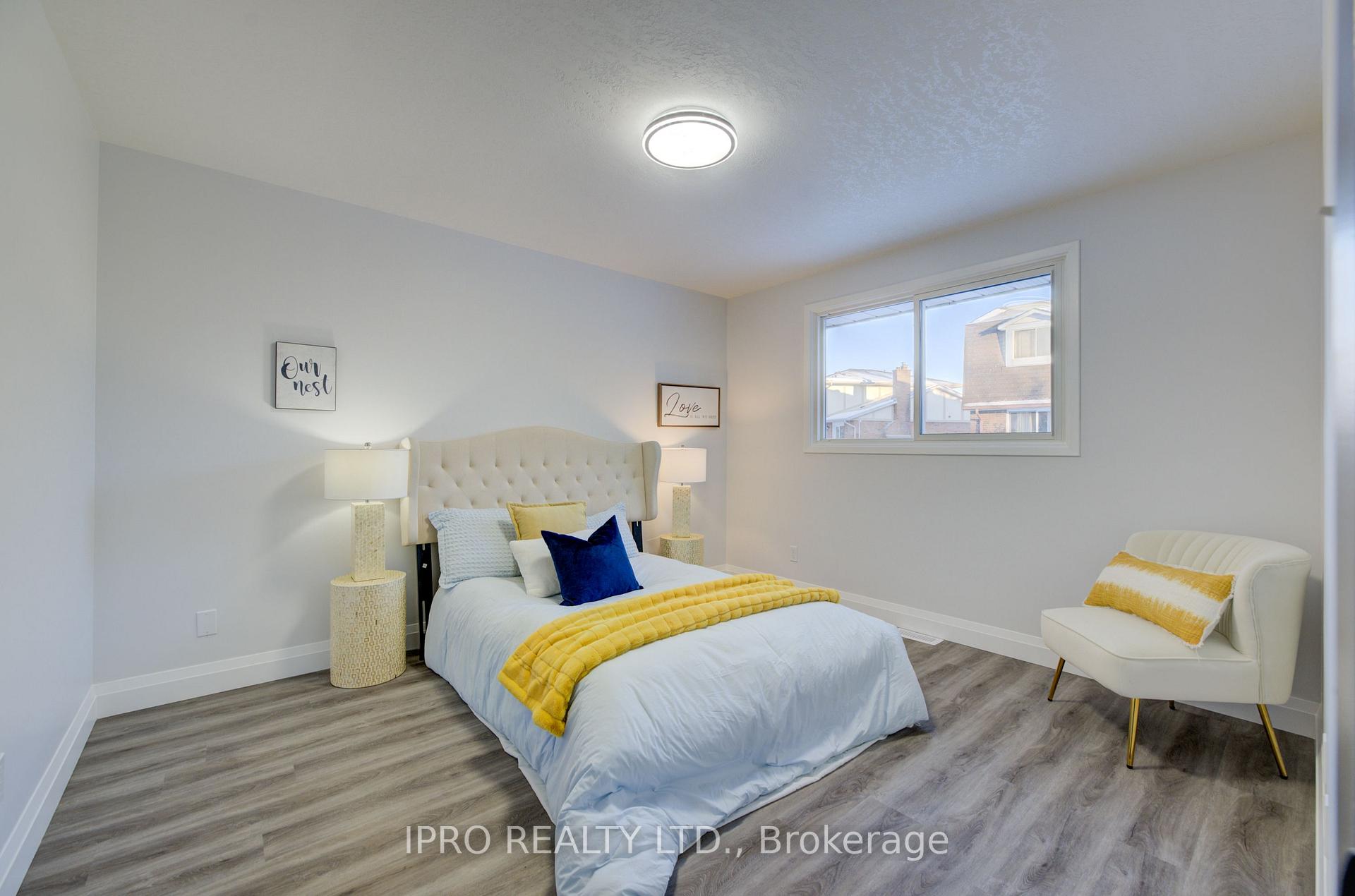 Photo 17 of 18 Martinglen Crescent, Kitchener — HOMEH