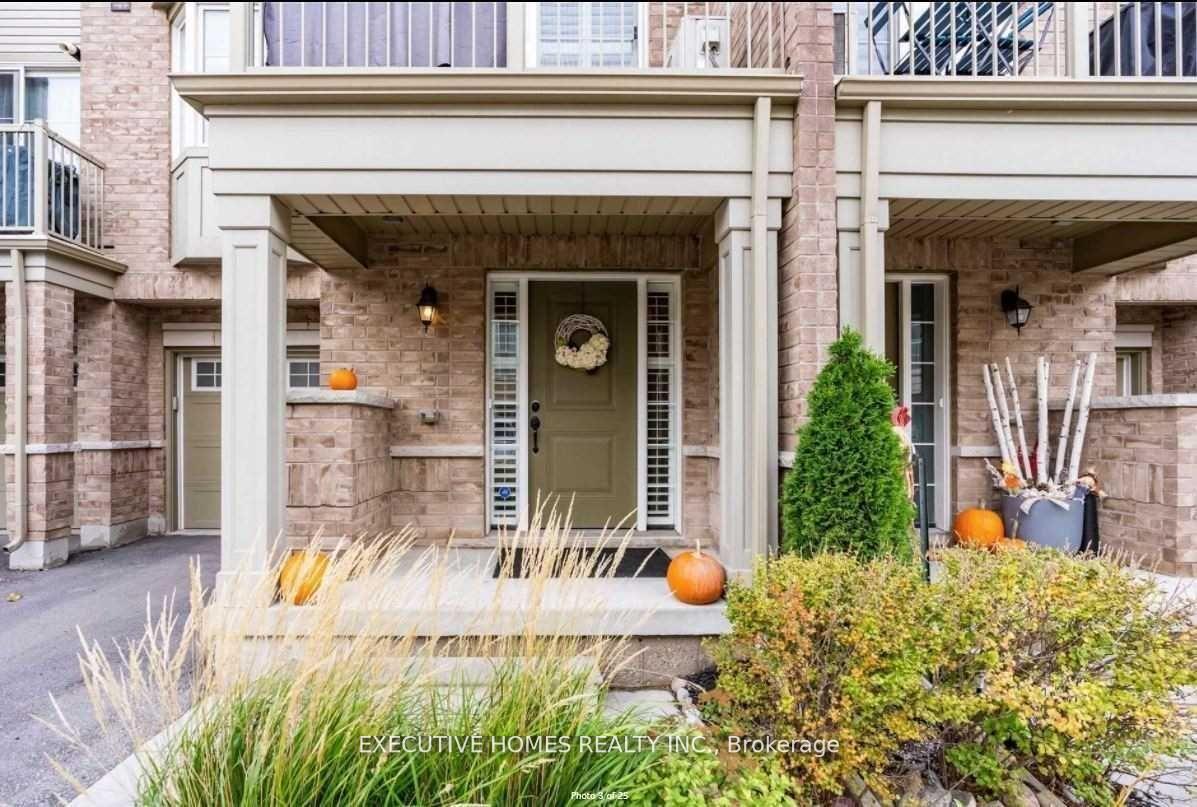 Photo 3 of Unit 142, 165 Hampshire Way, Milton, Dempsey — HOMEH