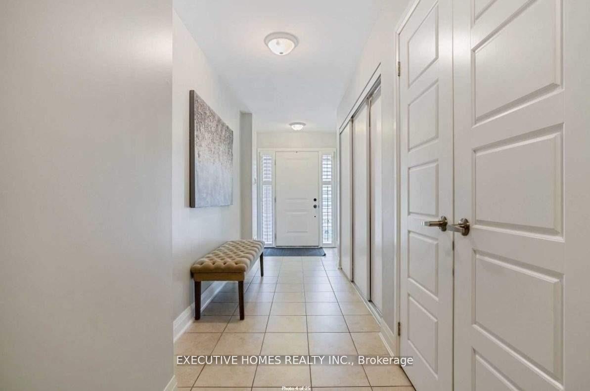 Photo 4 of Unit 142, 165 Hampshire Way, Milton, Dempsey — HOMEH
