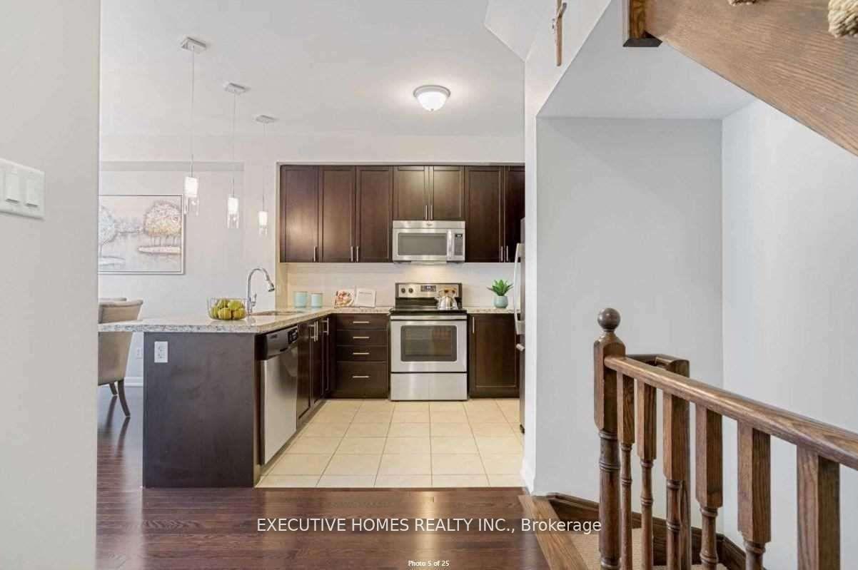 Photo 5 of Unit 142, 165 Hampshire Way, Milton, Dempsey — HOMEH