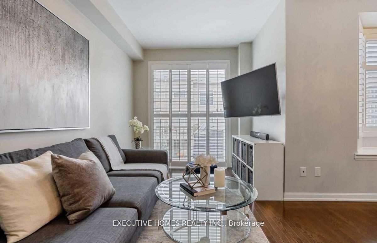 Photo 13 of Unit 142, 165 Hampshire Way, Milton, Dempsey — HOMEH