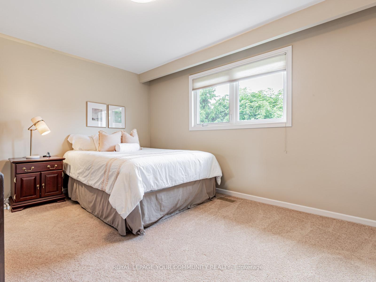 Photo 17 of 181 Kirk Drive, Markham, Royal Orchard — HOMEH