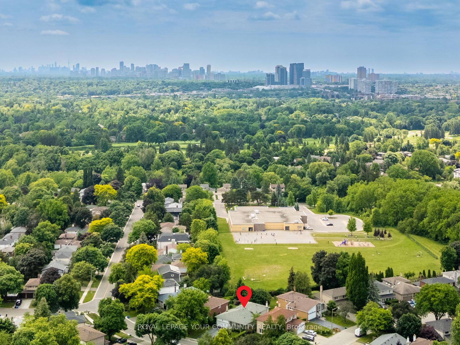 Photo 41 of 181 Kirk Drive, Markham, Royal Orchard — HOMEH