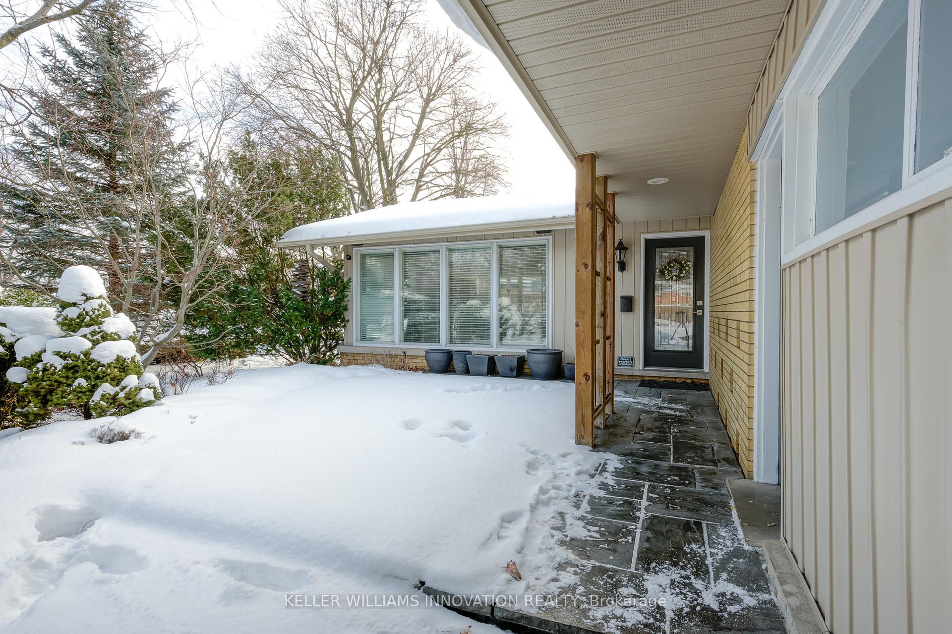 Photo 2 of 193 Lakeside Drive, Kitchener — HOMEH