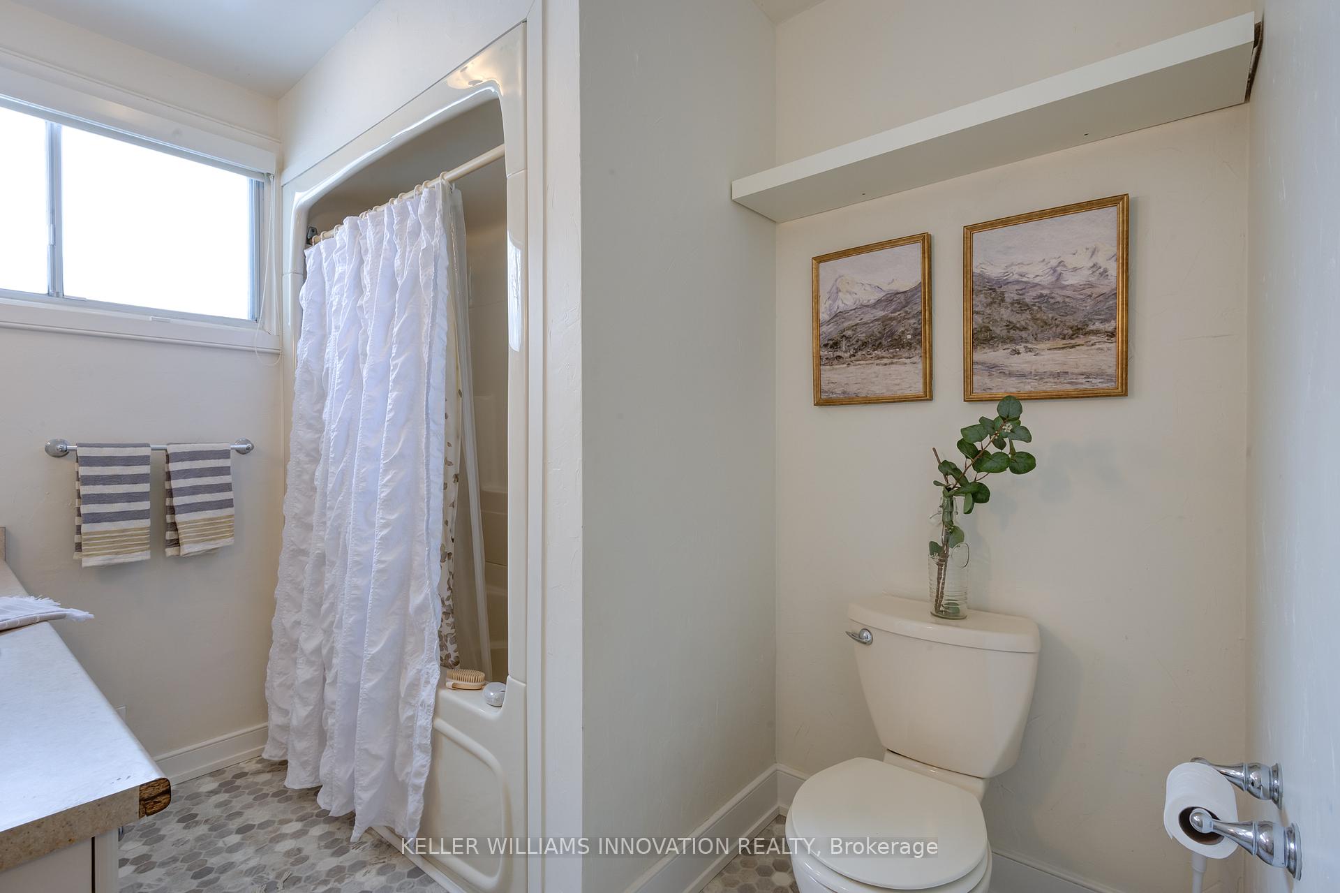 Photo 26 of 193 Lakeside Drive, Kitchener — HOMEH