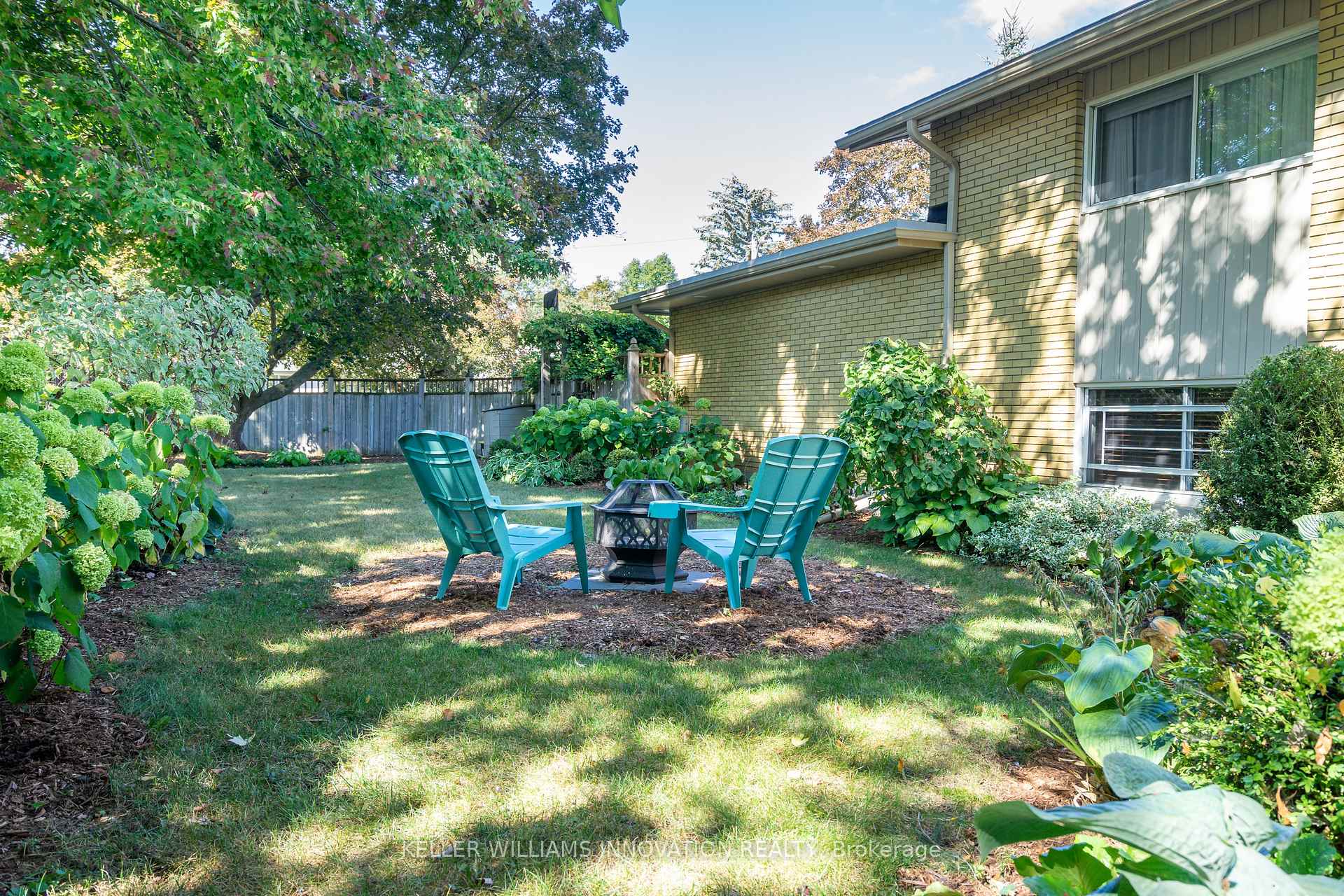Photo 40 of 193 Lakeside Drive, Kitchener — HOMEH