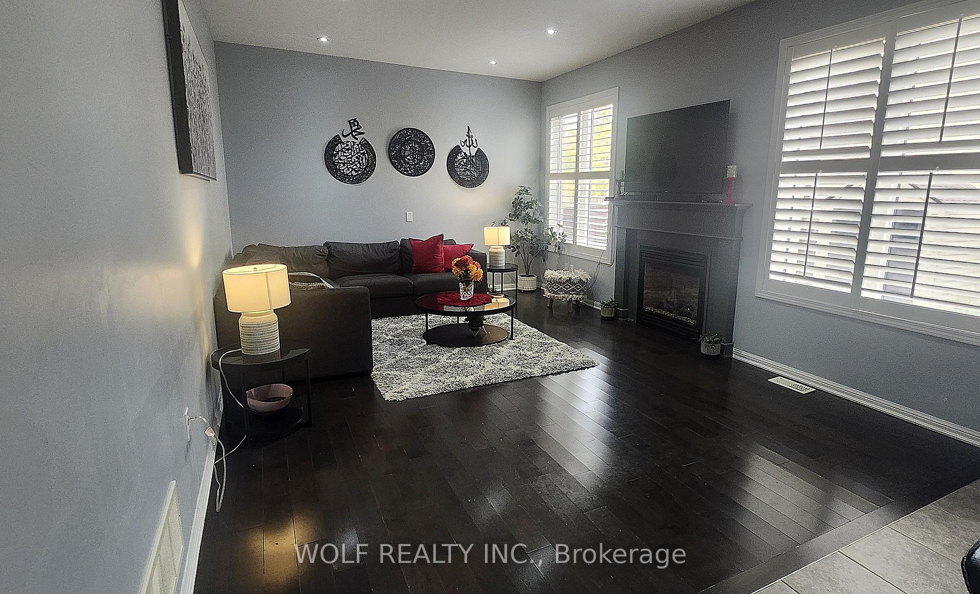 Photo 4 of 444 Wettlaufer Terrace, Milton, Scott — HOMEH