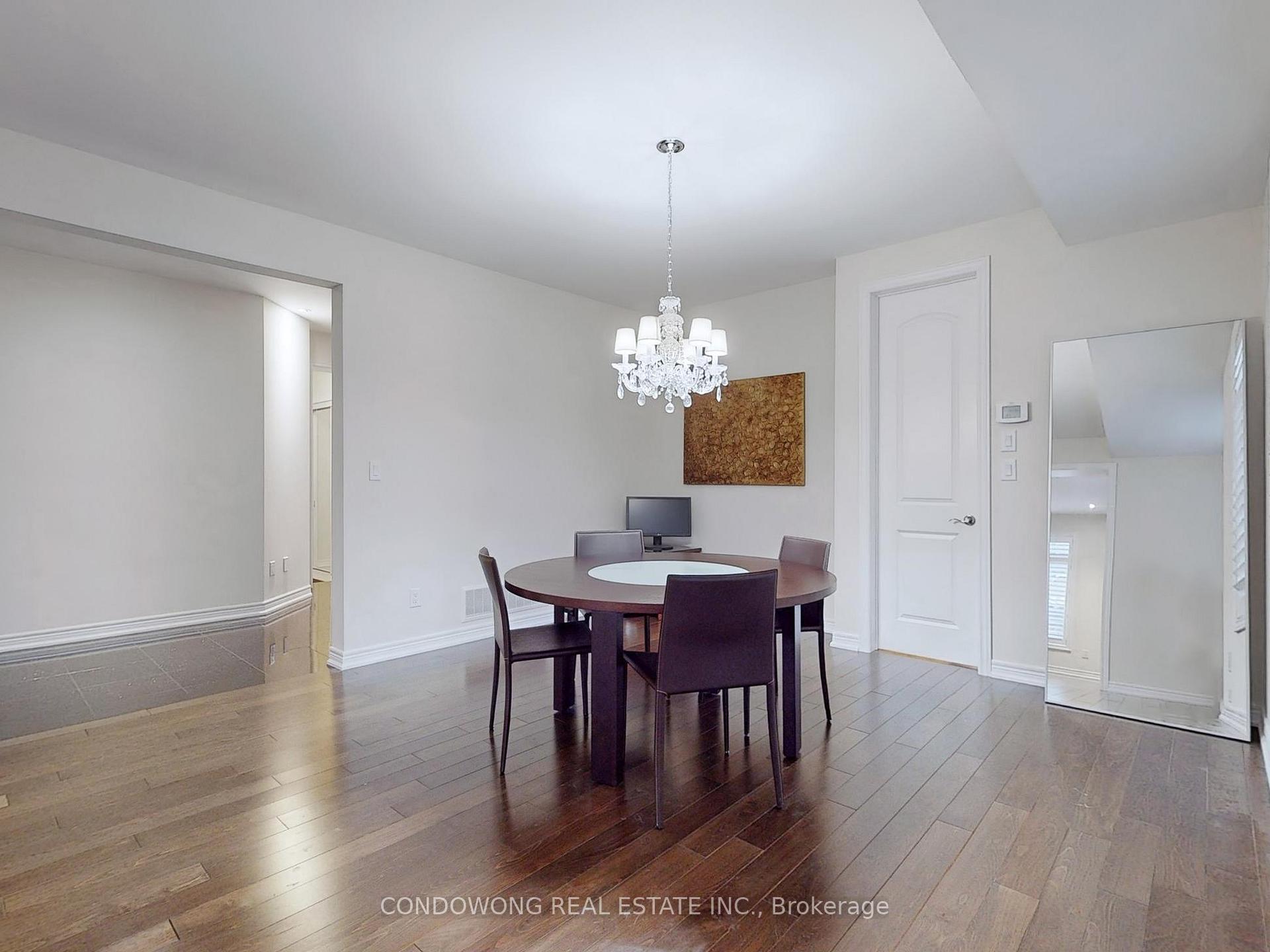 Photo 4 of 7 Yorkton Boulevard, Markham, Angus Glen — HOMEH