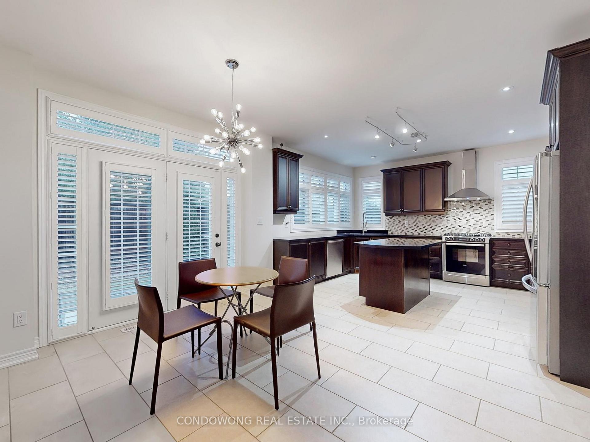 Photo 8 of 7 Yorkton Boulevard, Markham, Angus Glen — HOMEH