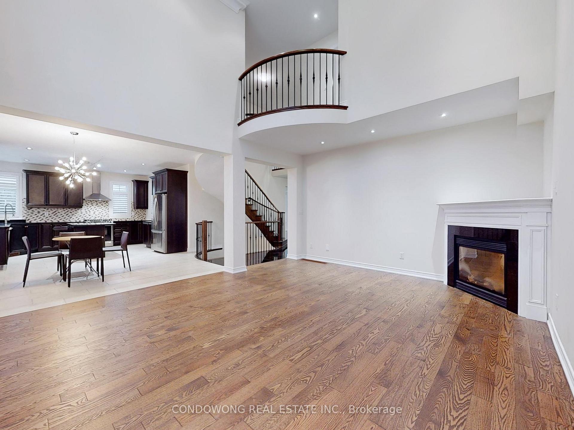 Photo 12 of 7 Yorkton Boulevard, Markham, Angus Glen — HOMEH