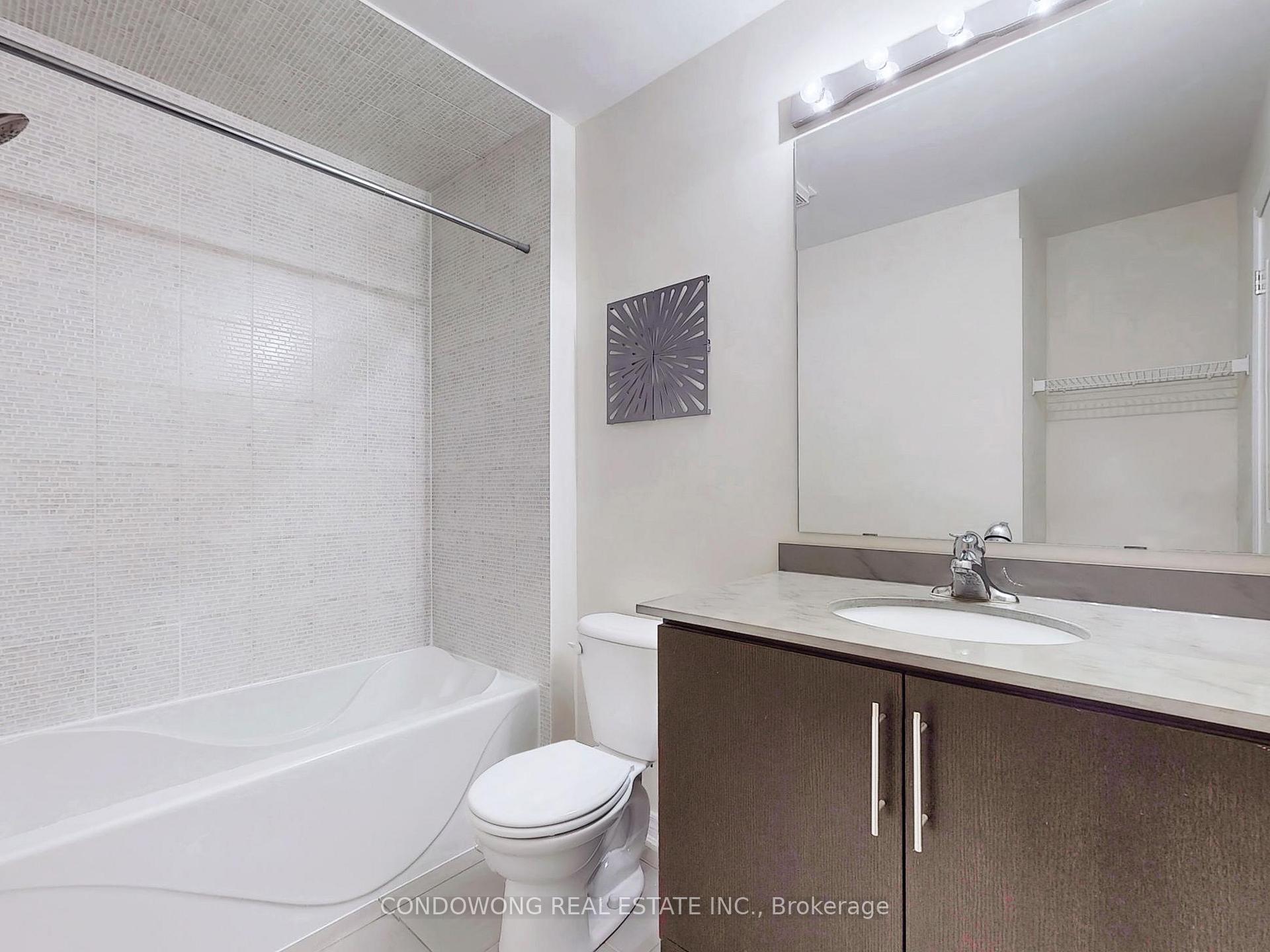 Photo 21 of 7 Yorkton Boulevard, Markham, Angus Glen — HOMEH