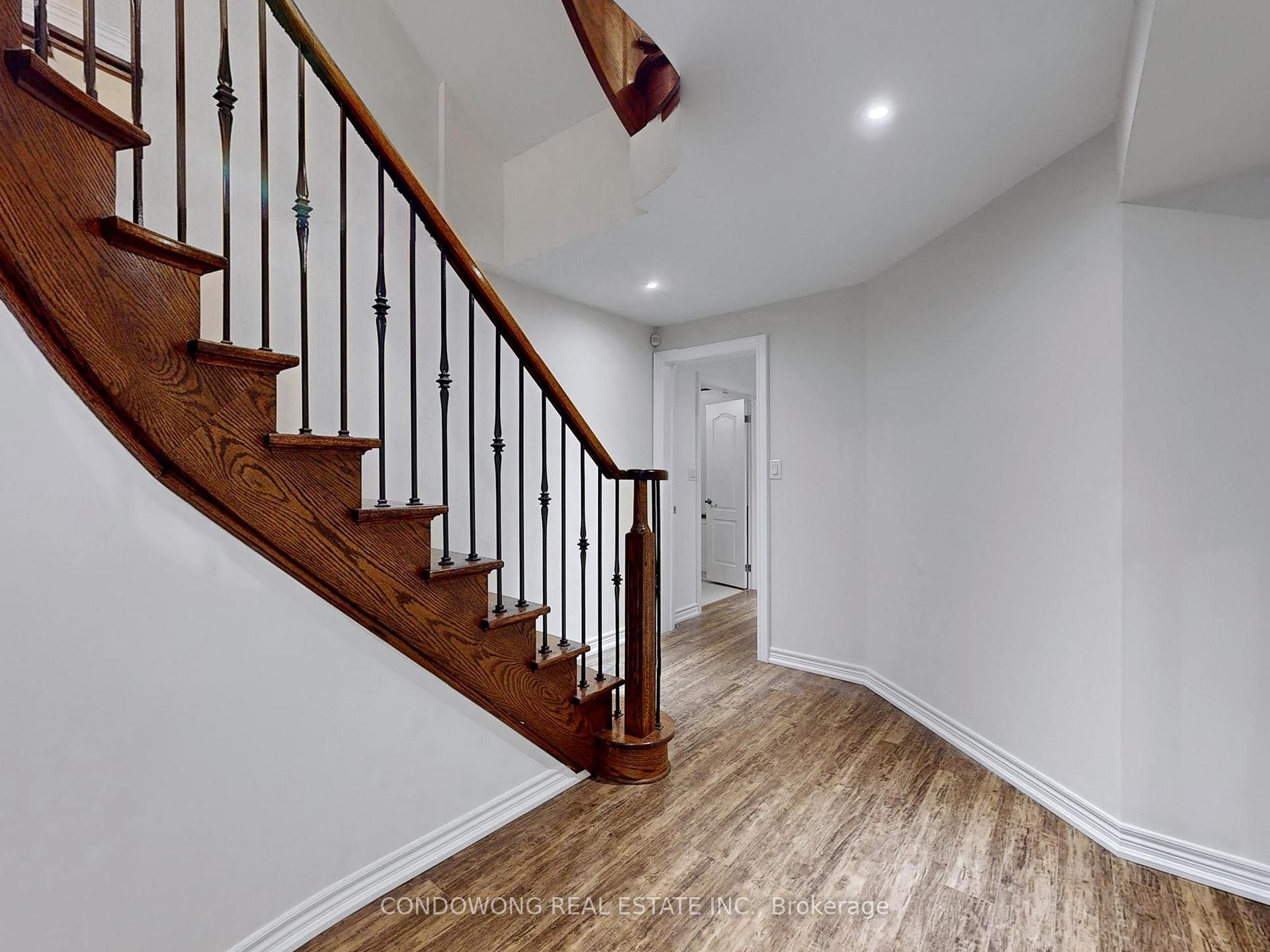 Photo 25 of 7 Yorkton Boulevard, Markham, Angus Glen — HOMEH