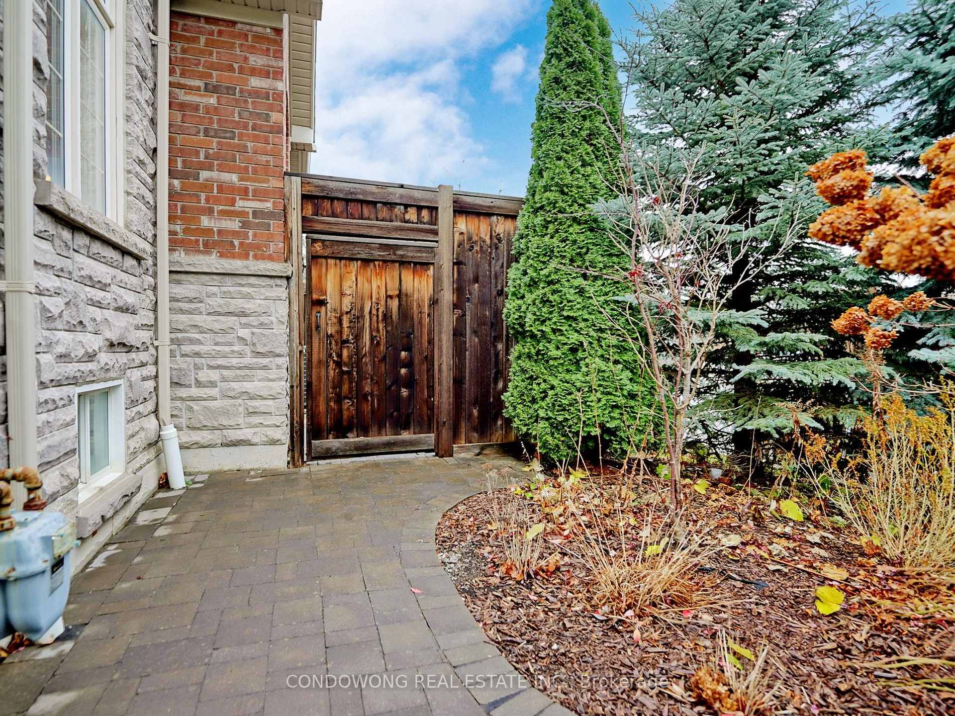 Photo 35 of 7 Yorkton Boulevard, Markham, Angus Glen — HOMEH