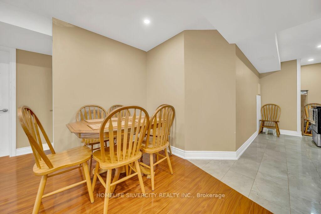 Photo 34 of 425 Woodbine Avenue, Kitchener, Huron Park — HOMEH