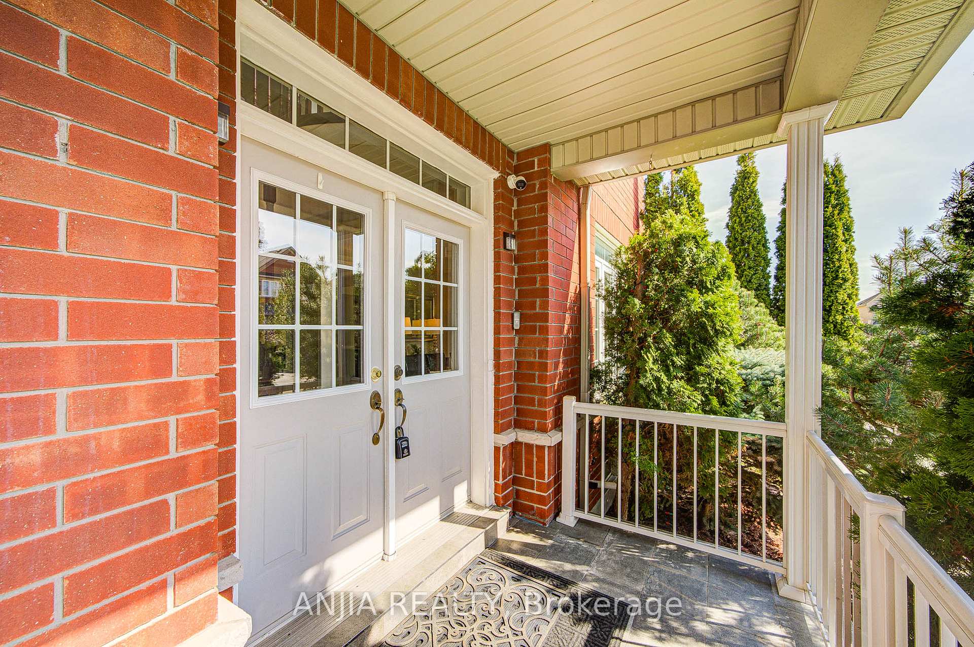 Photo 5 of 1 Outlook Terrace Drive, Markham, Greensborough — HOMEH