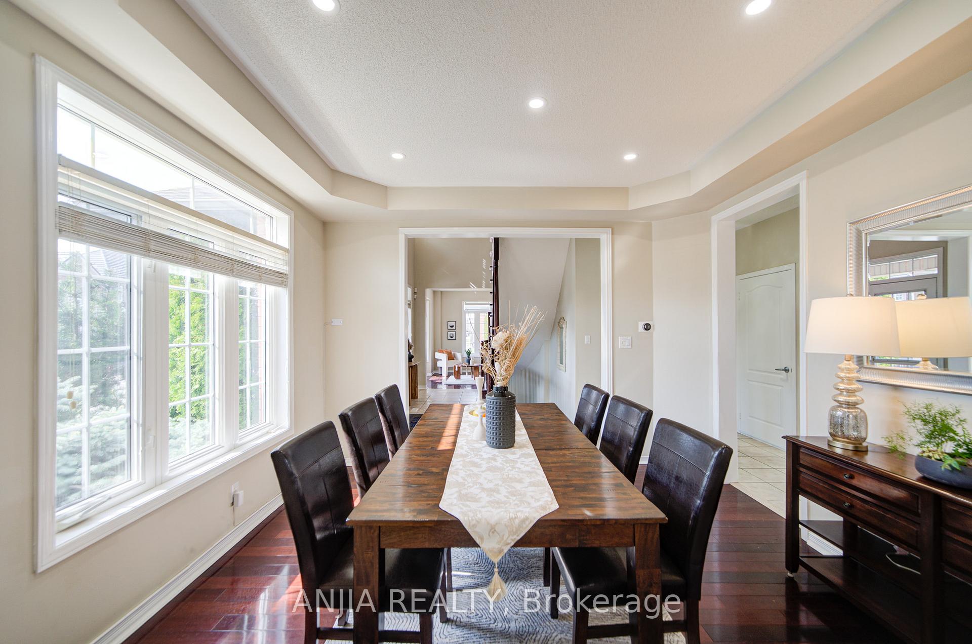 Photo 16 of 1 Outlook Terrace Drive, Markham, Greensborough — HOMEH
