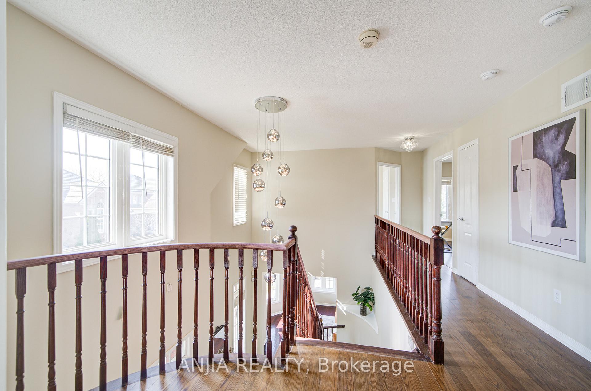 Photo 25 of 1 Outlook Terrace Drive, Markham, Greensborough — HOMEH