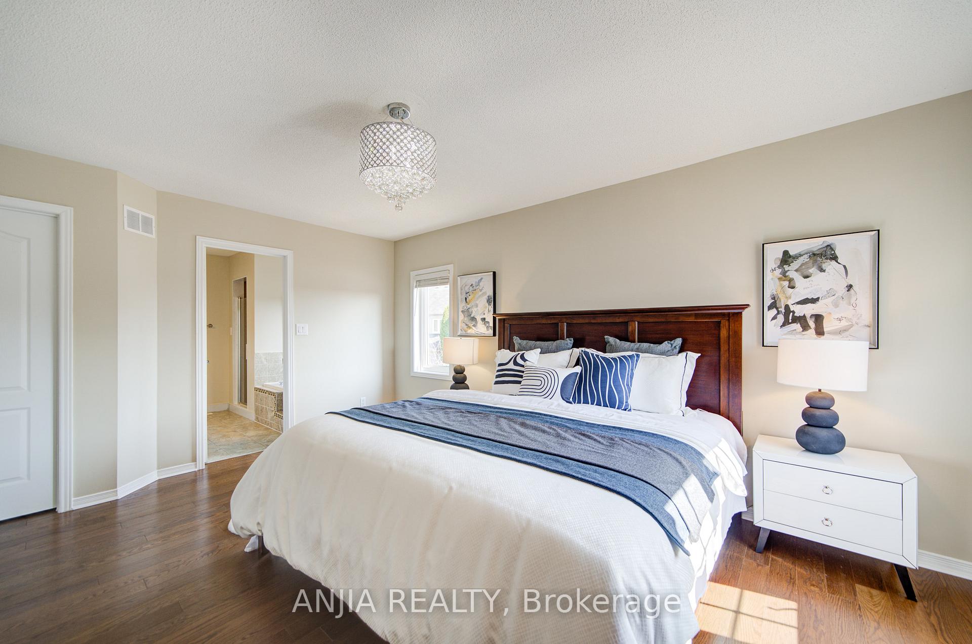Photo 31 of 1 Outlook Terrace Drive, Markham, Greensborough — HOMEH