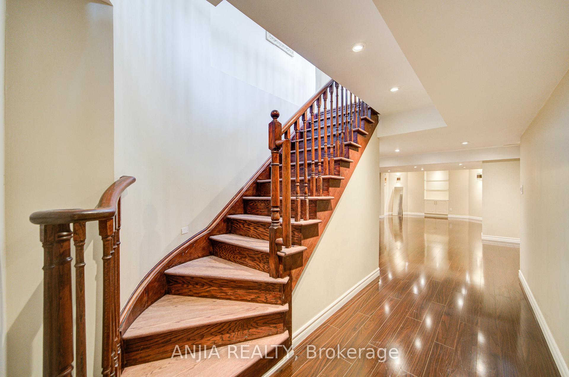 Photo 41 of 1 Outlook Terrace Drive, Markham, Greensborough — HOMEH