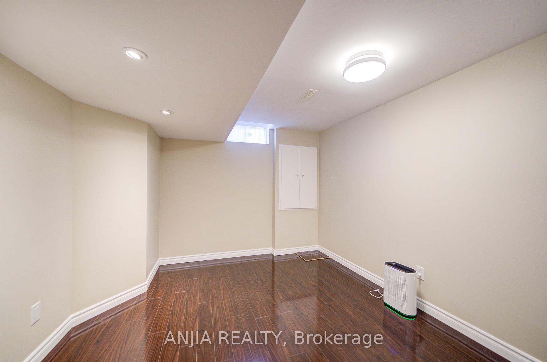 Photo 43 of 1 Outlook Terrace Drive, Markham, Greensborough — HOMEH