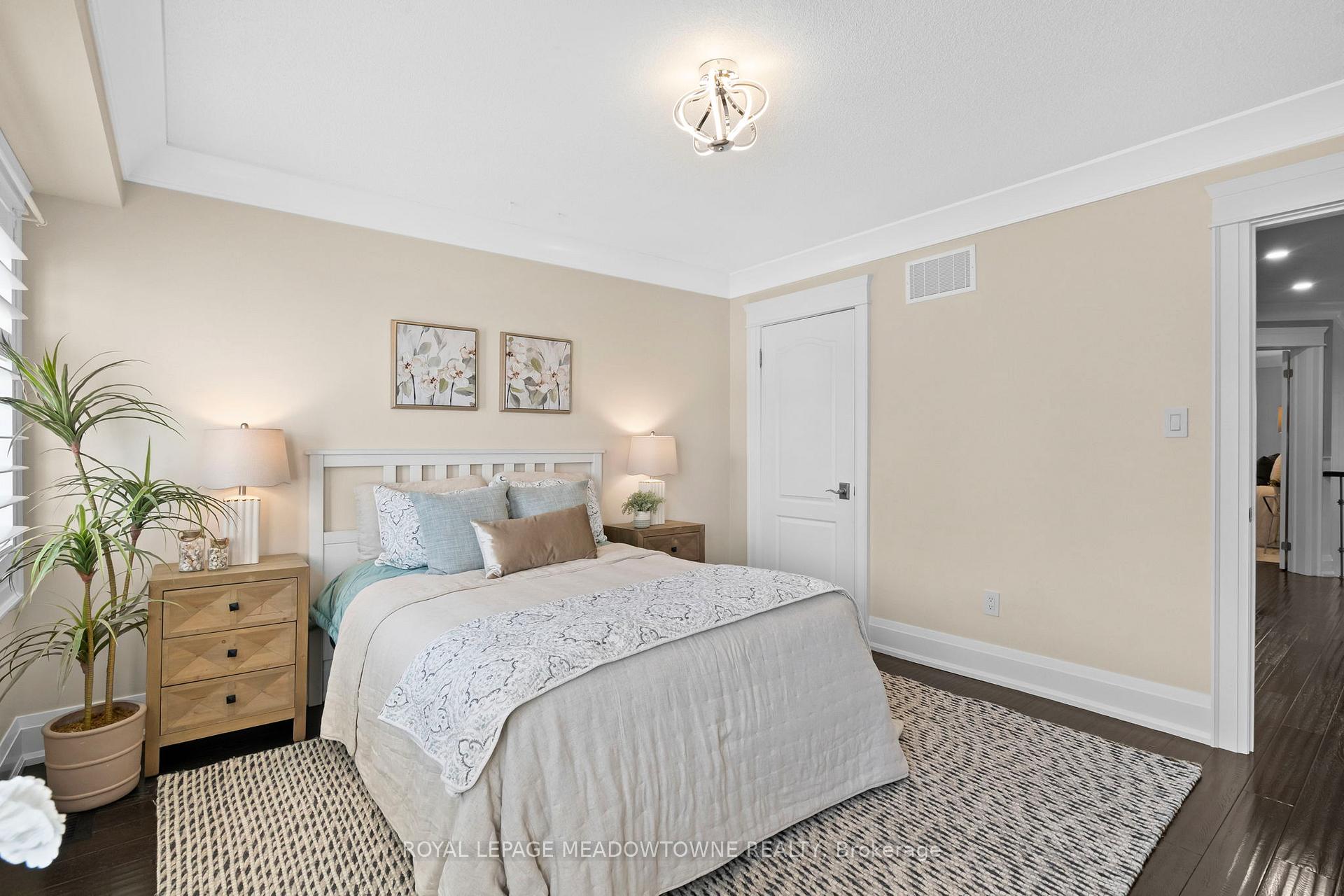 Photo 34 of 729 Wettlaufer Terrace, Milton, Scott — HOMEH
