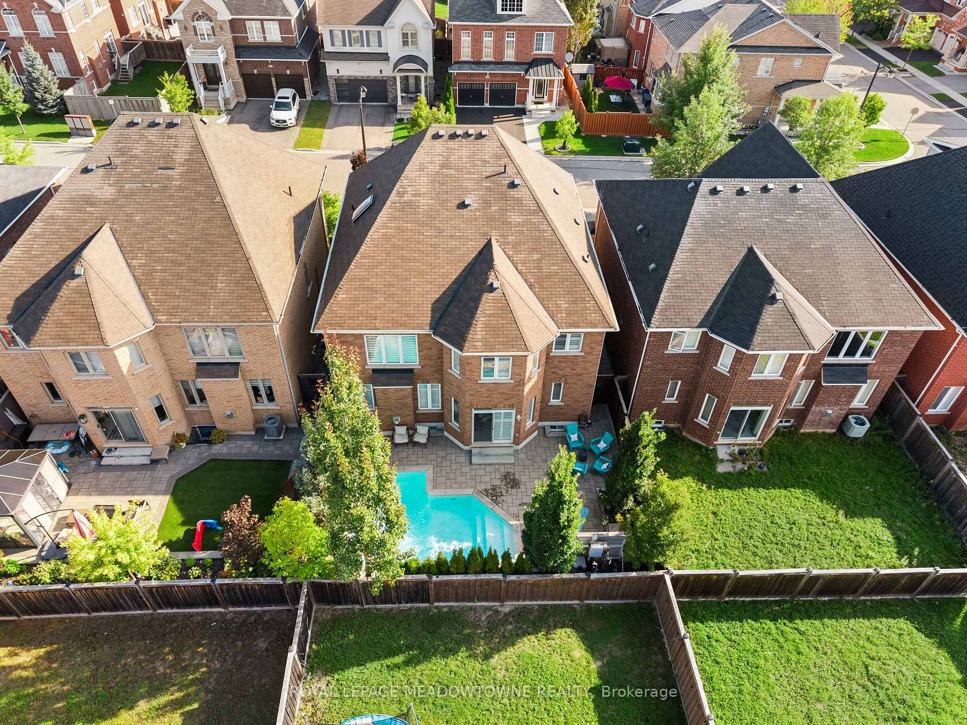 Photo 47 of 729 Wettlaufer Terrace, Milton, Scott — HOMEH